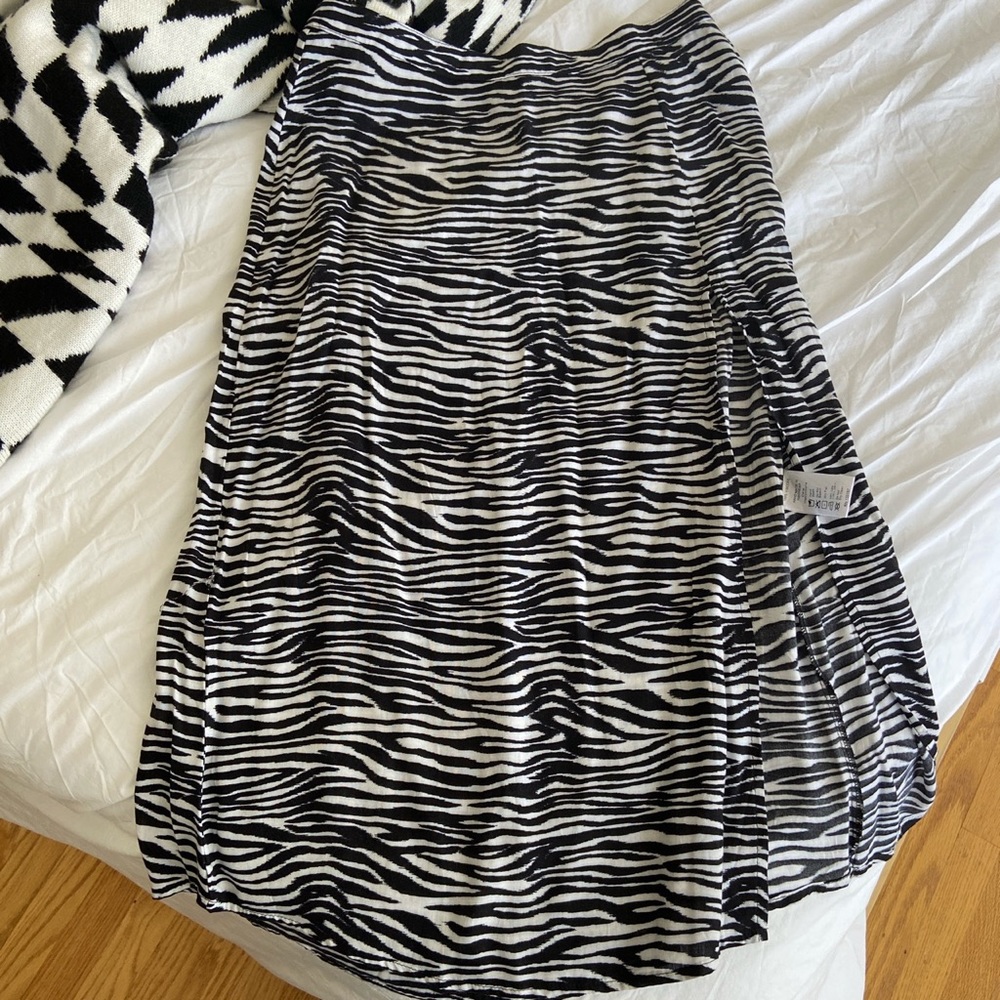 Motel Zebra Midi Skirt